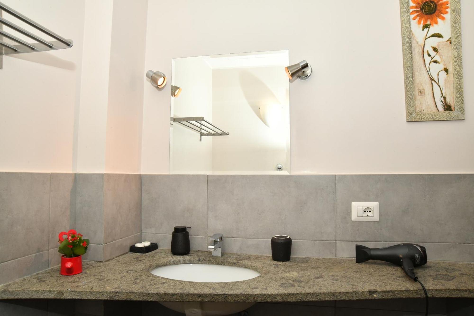 Roma18 Apartment ภายนอก รูปภาพ
