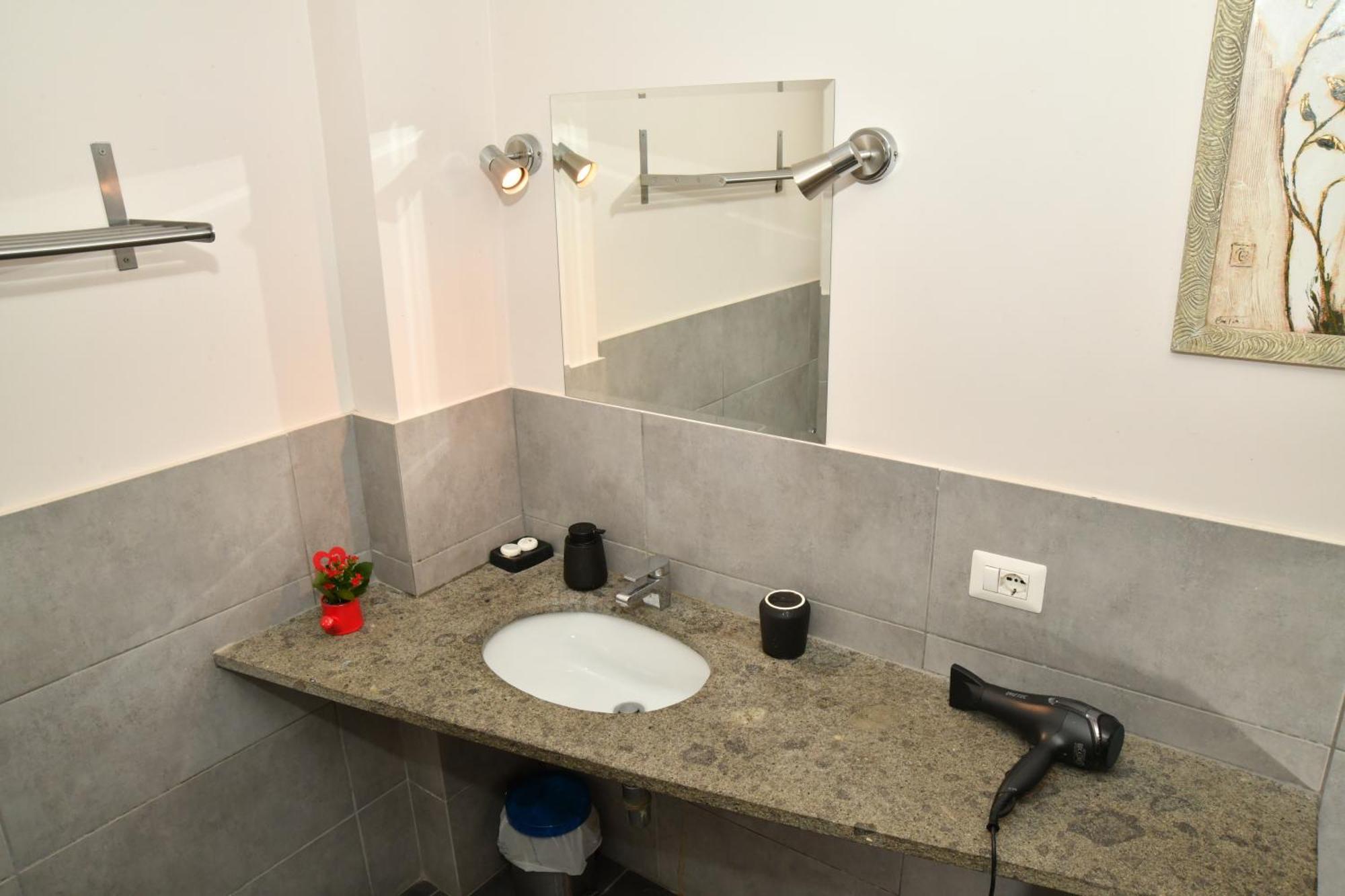 Roma18 Apartment ภายนอก รูปภาพ